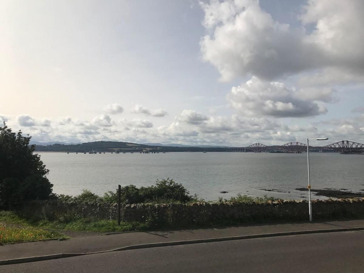 The Wee Glasshouse - Stunning Views Of Dalgety Bay Saint Davids  Exterior foto